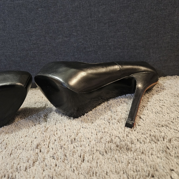 Steve Madden Black Women's Heels - Picture 3 of 6